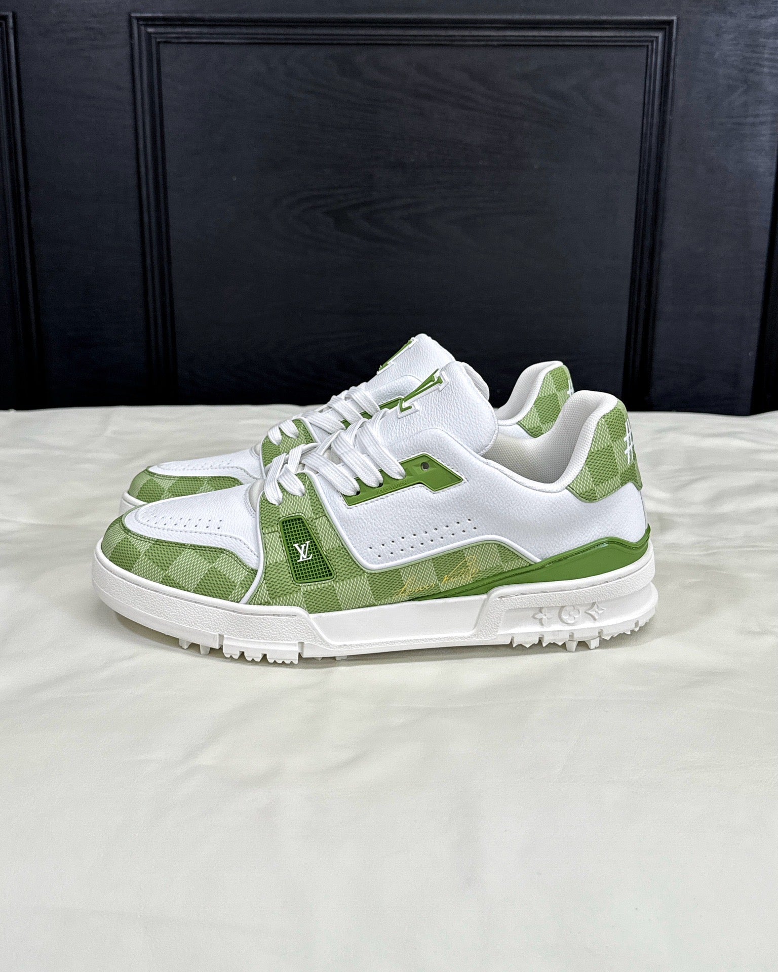 Lv trainers