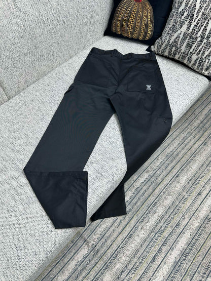 Chino Lv noir 10/10