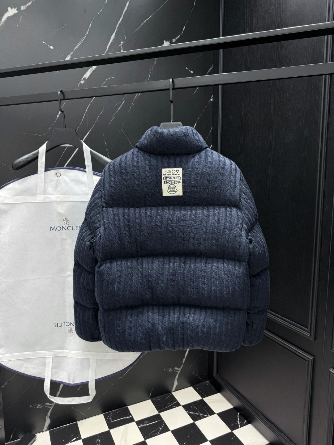 Doudoune Moncl’r Night Blue x  Palm Austru 10/10