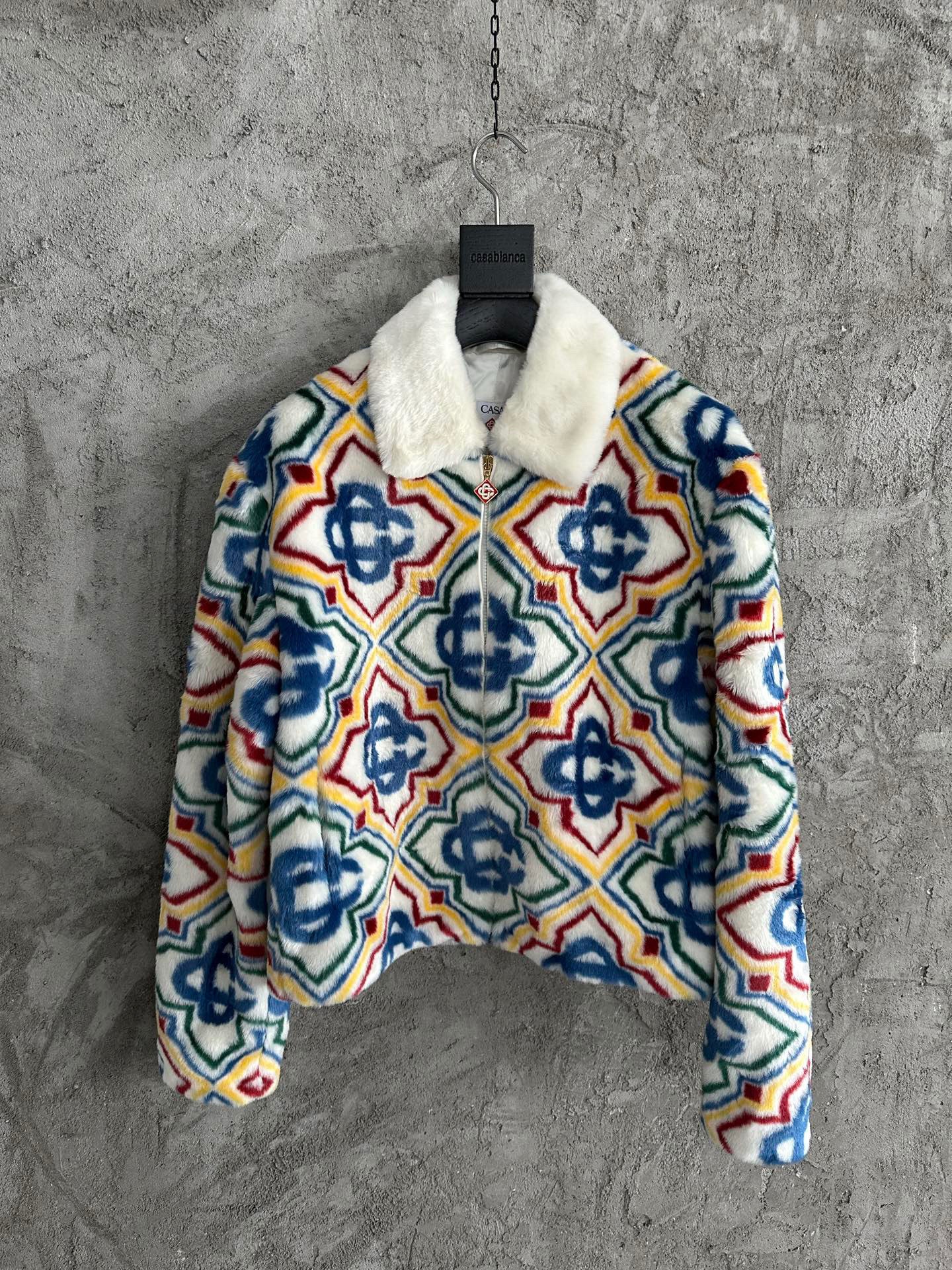 Casa veste en fourrure Jacquard