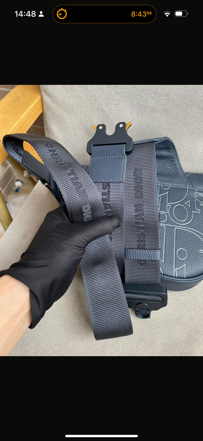 Sac saddle bleu  10/10 facture