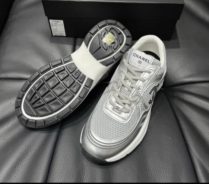 Sneakers Chanl ( EXCLU ) packaging complet facture