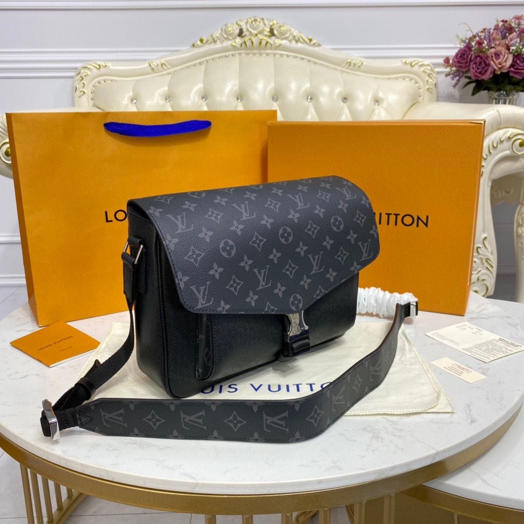 Sac messengerama Lv facture
