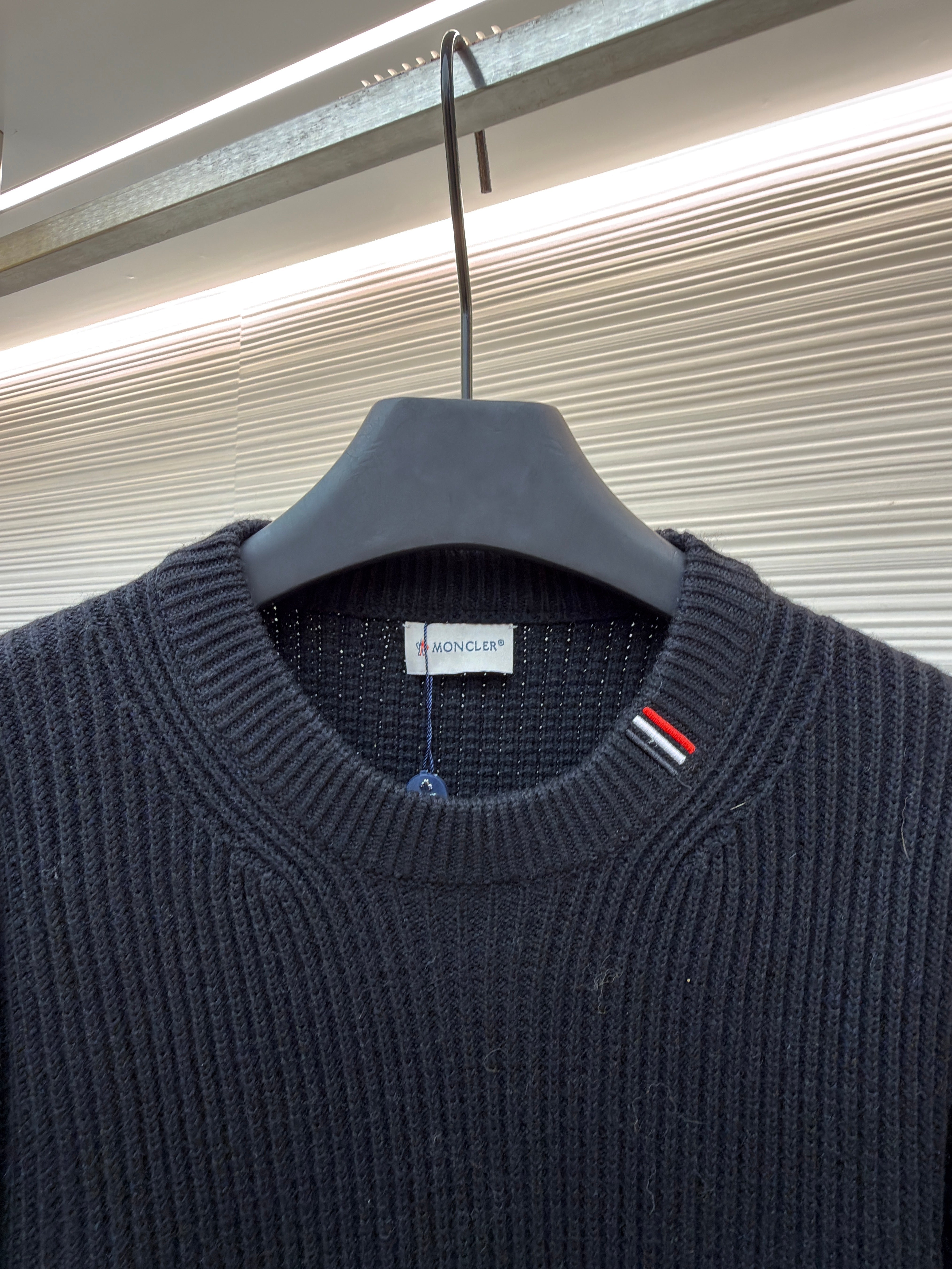 PULL MONCLR NOIR HOMME 10/10 🇫🇷