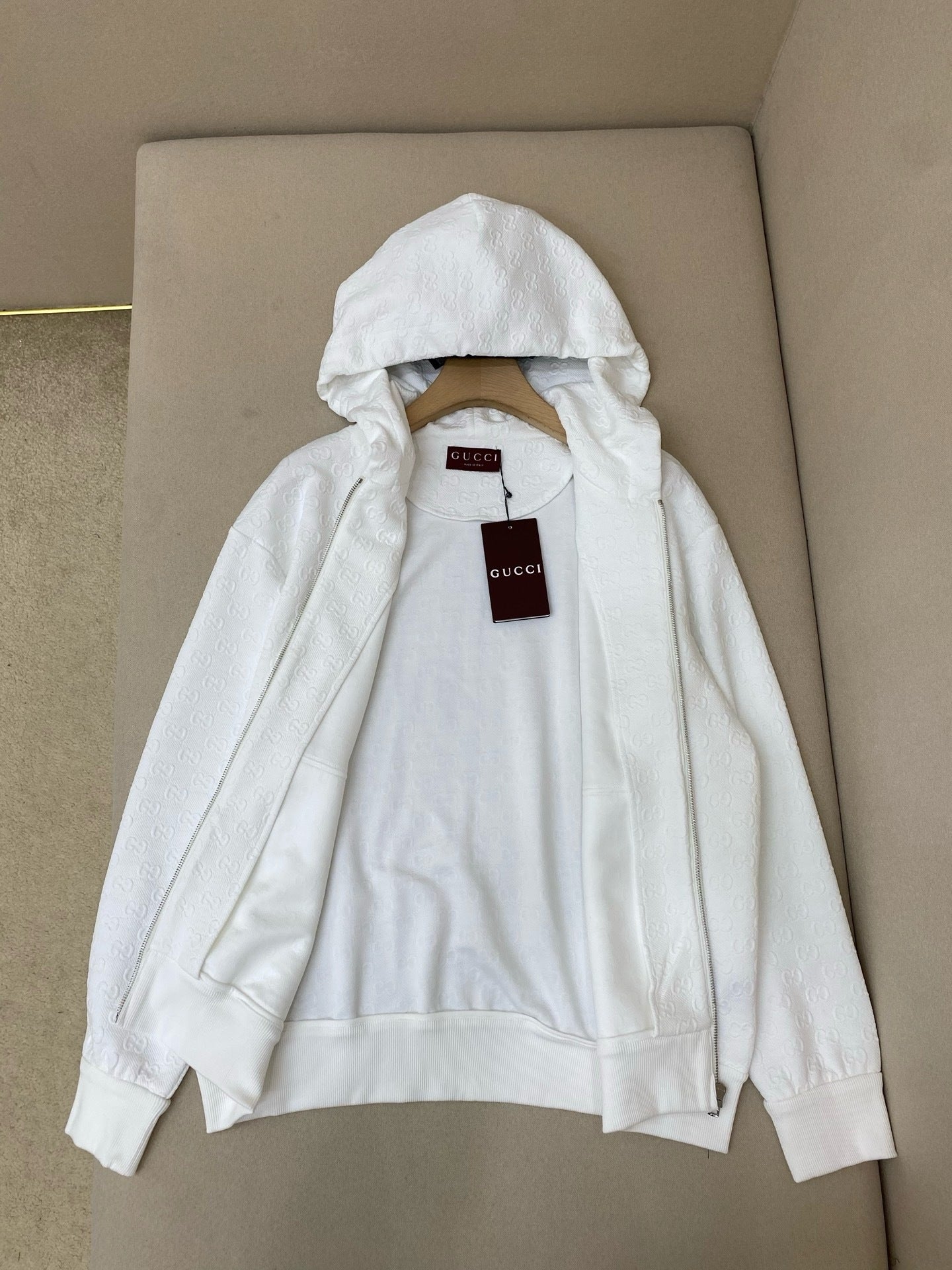 Veste zippée en jersey technique GG en relief