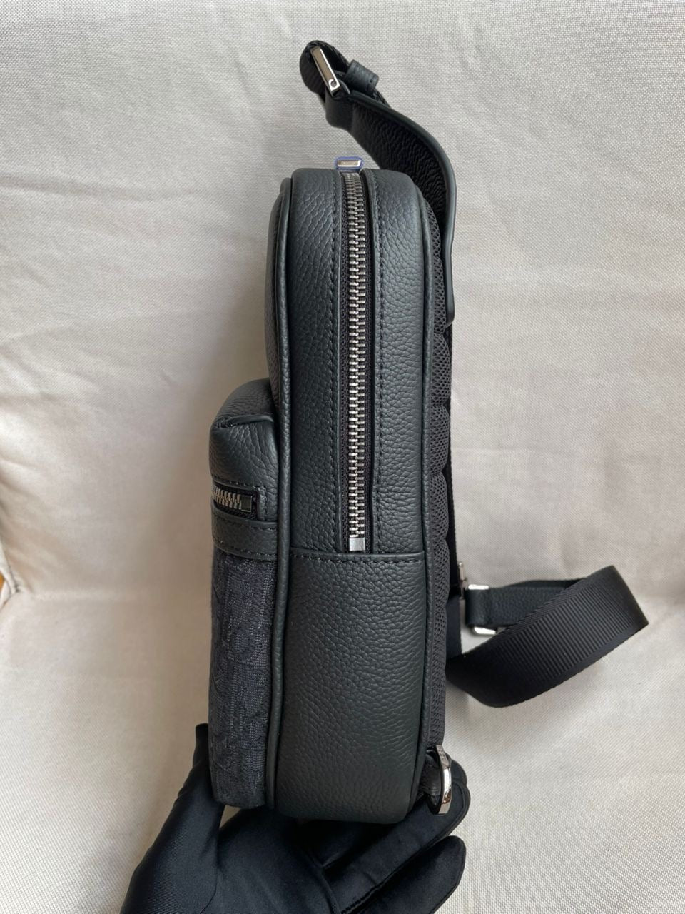 Slingbag Rider 2.0 Toile jacquard CD  Oblique beige et noir et cuir de veau grainé noir  10/10
