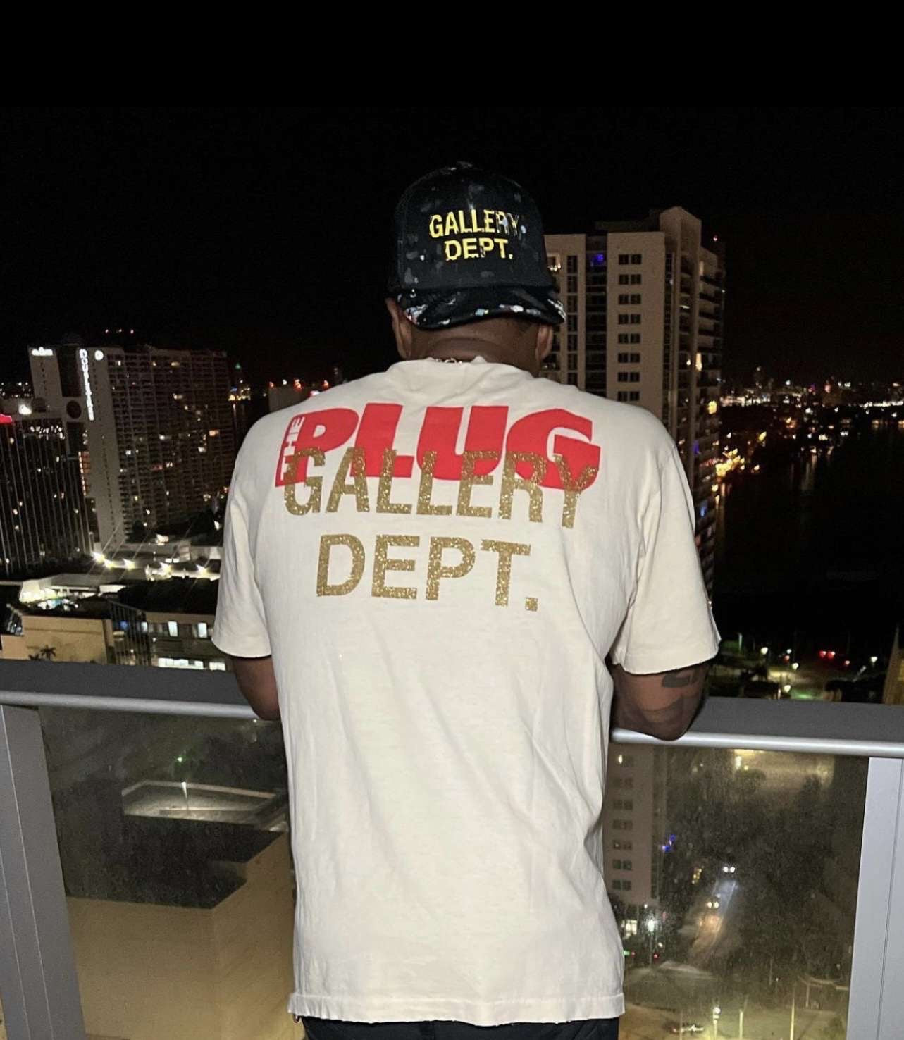 DEPT Gallery T-shirt