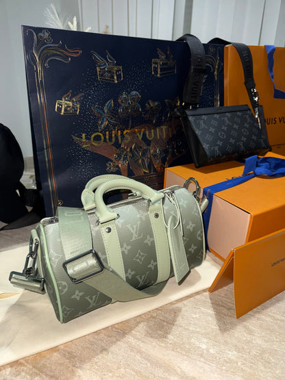 Sac keepall Grey vert 25 facture 10/10 📦🚚⚡️