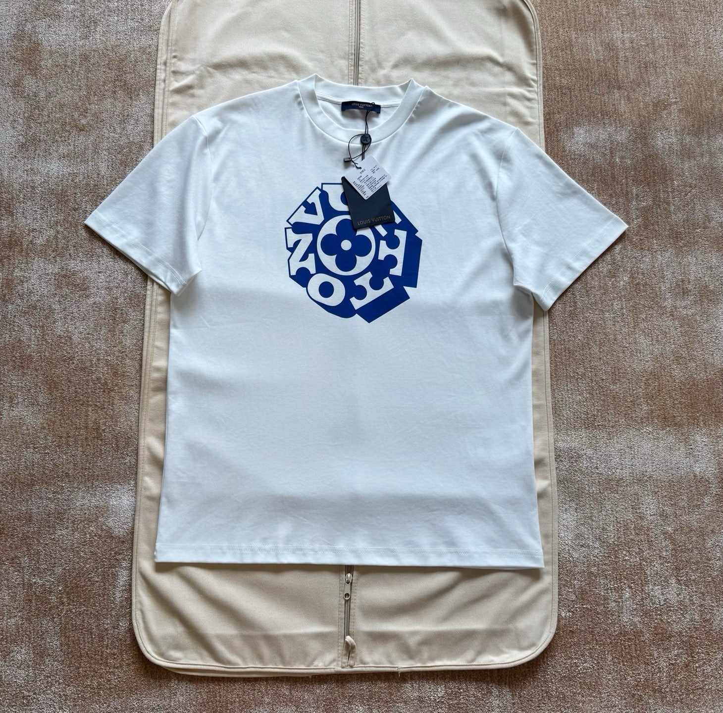 Tee-shirt à signature imprimée lv