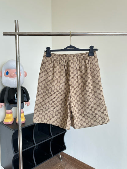 Braune Gg-Shorts