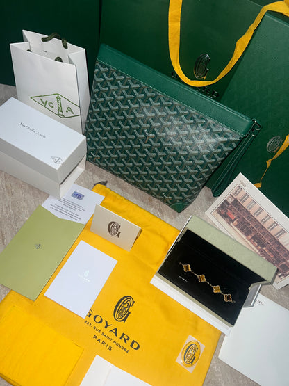 Conti green invoice pouch