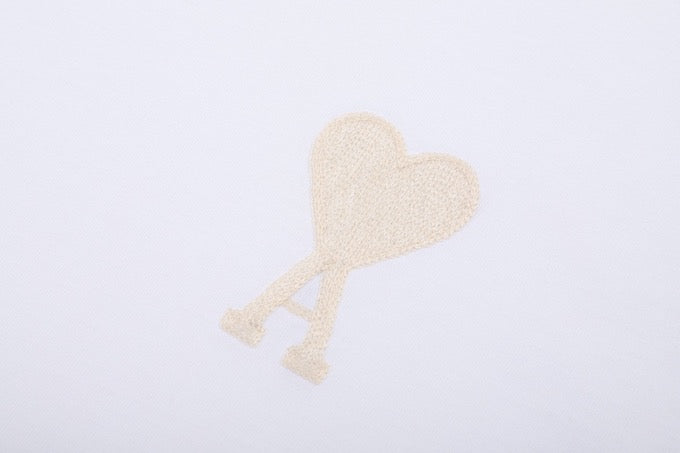 T-shirt blanc à petit logo ami de cœur beige