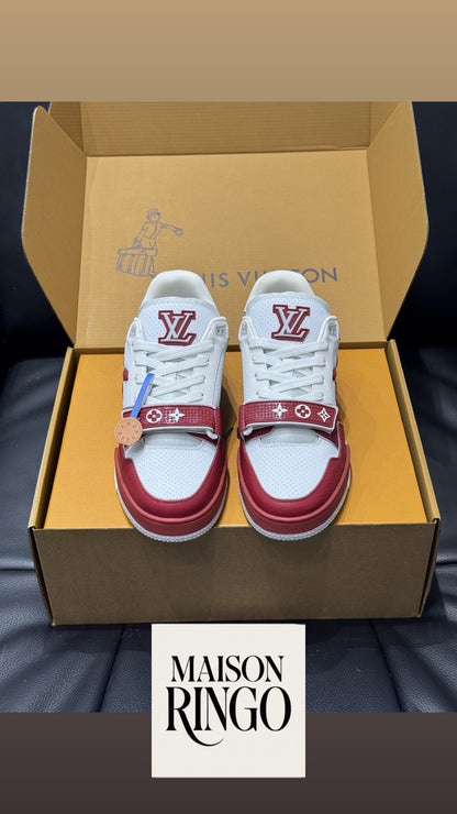 Lv trainers Velcro