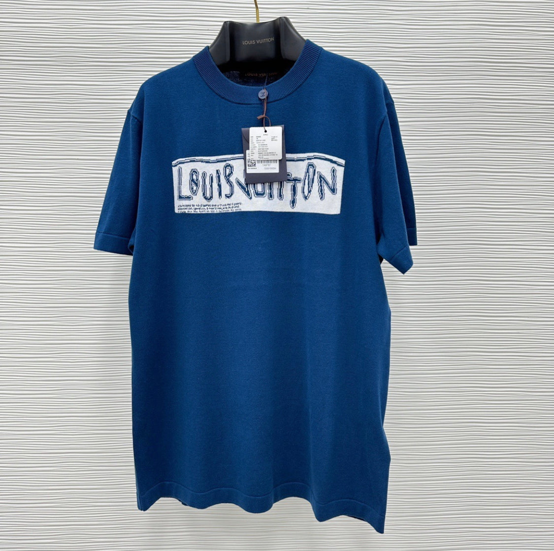 Lv-T-Shirt