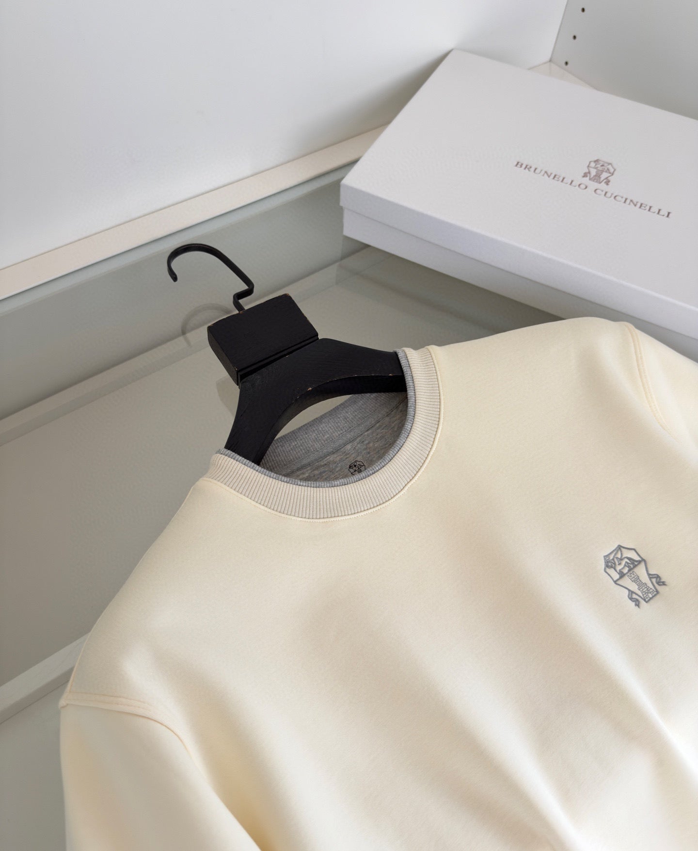 Pull Brunello