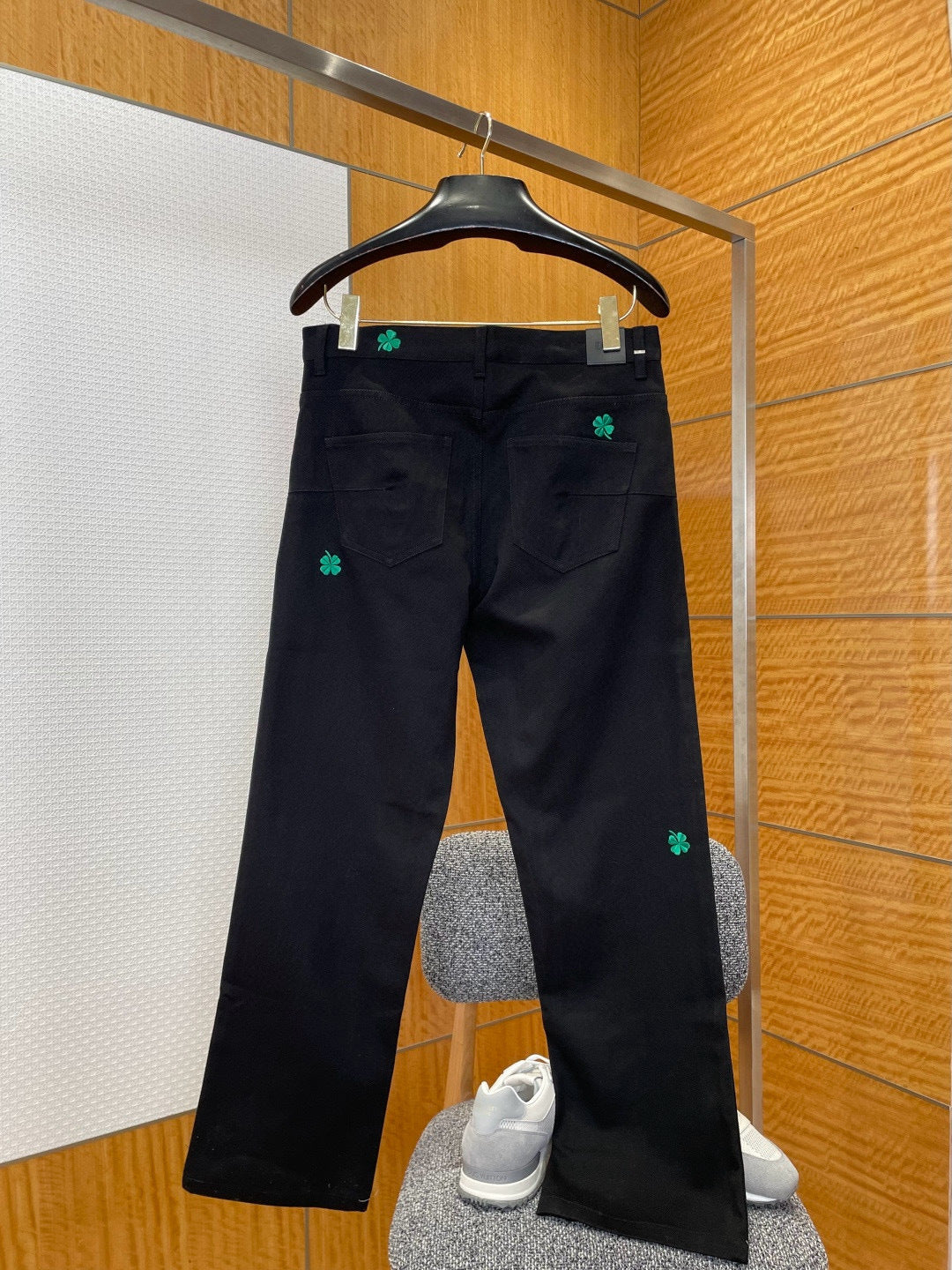 Pantalon CD clover