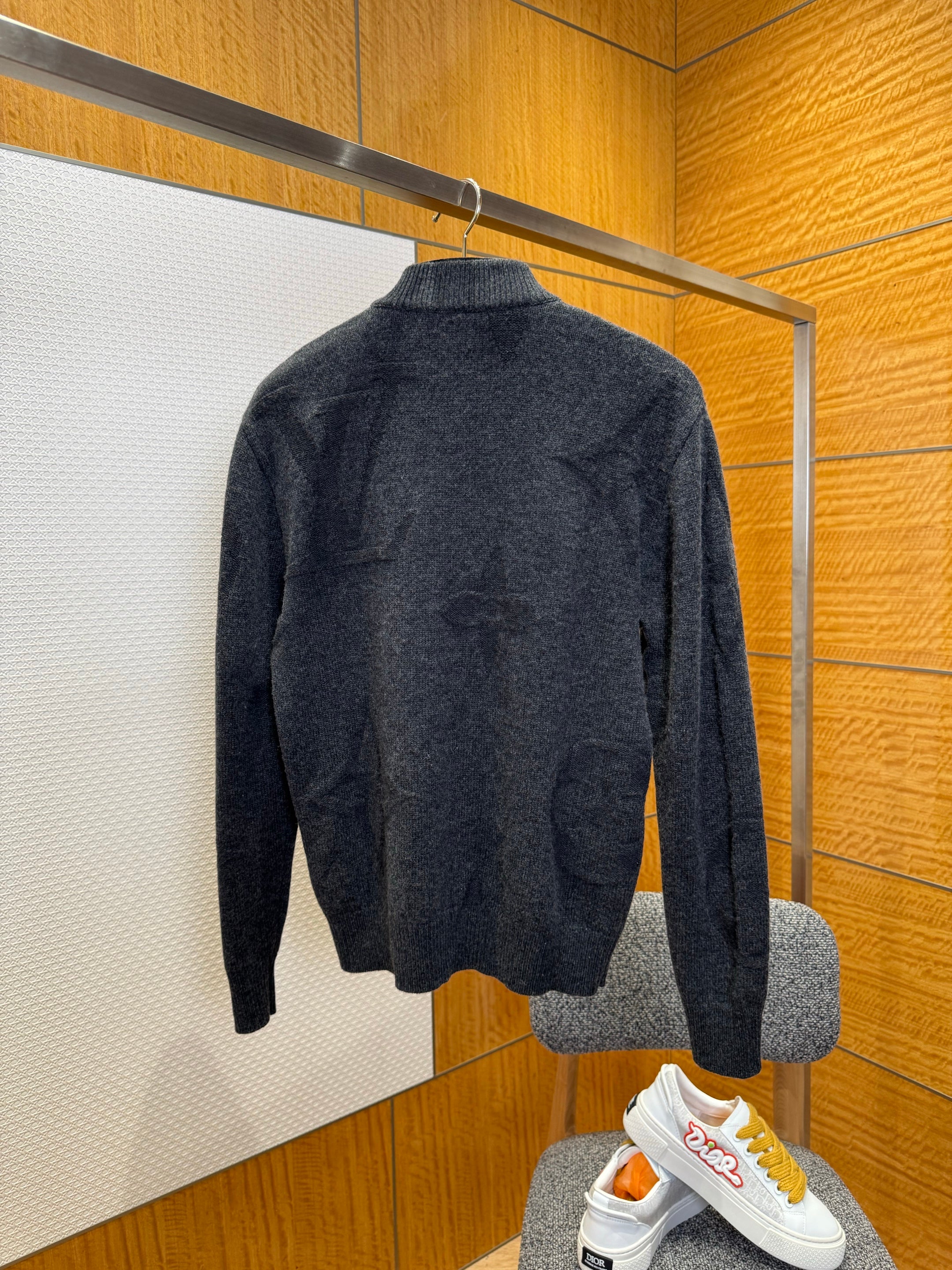Pull Monogram Jacquard semi-zippé en laine