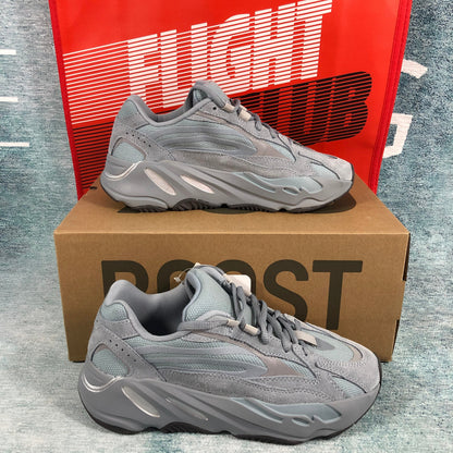 Yz 700 V2 hospitalblue Flight club Authentification ✔️ 1:1