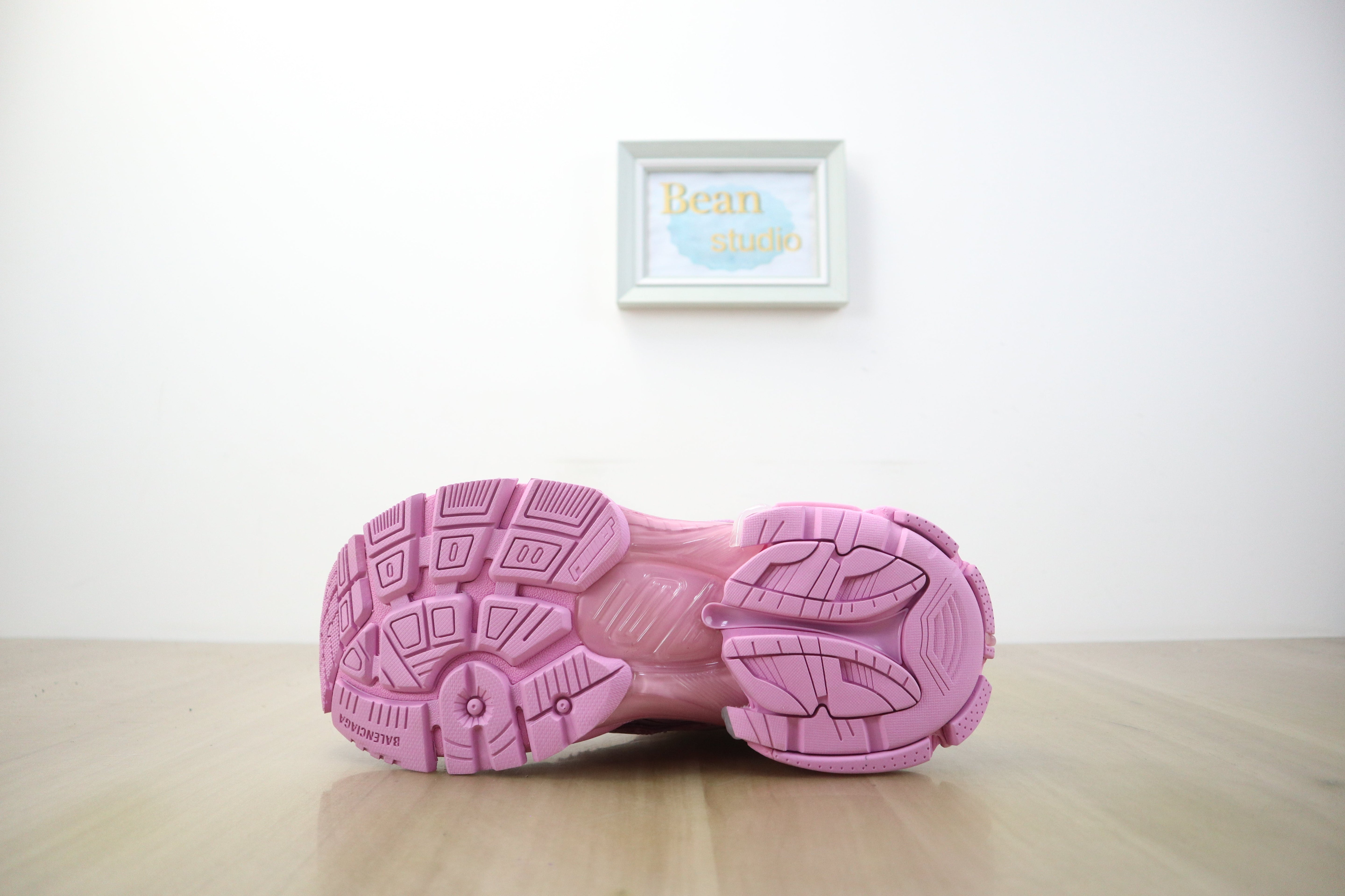 Blncng Runner pink invoice