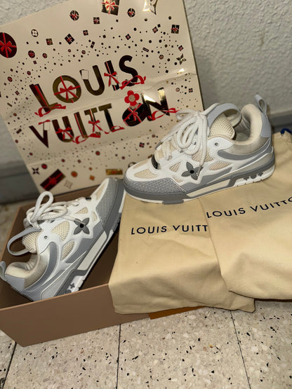 Sneakers  Lv Skate grey 10/10 facture