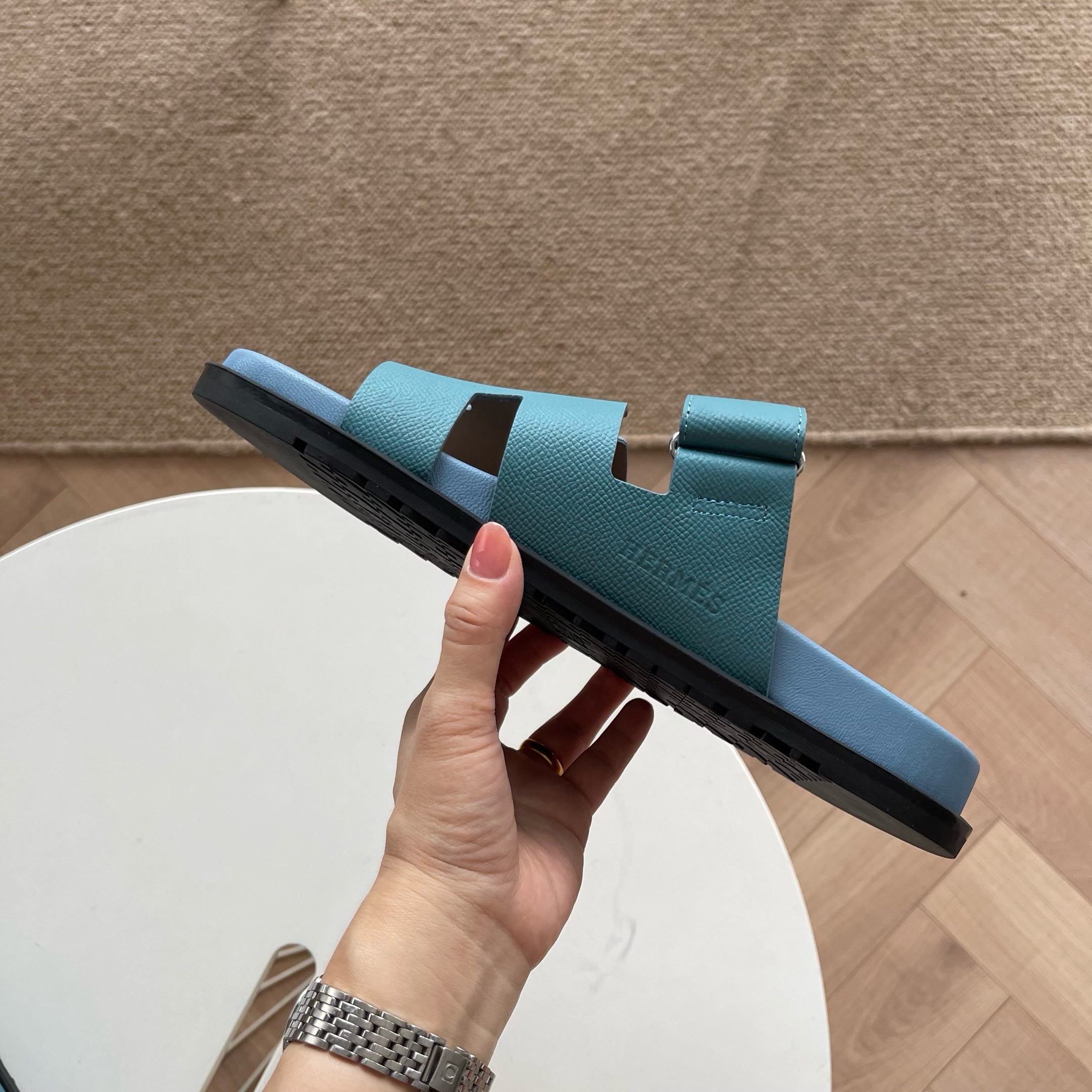 Claquette Hrms Chypre