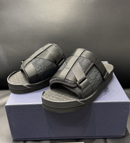 CD Alpha invoice sandals