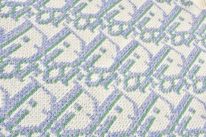 Pull CD Oblique Jacquard de laine vierge blanche et bleue