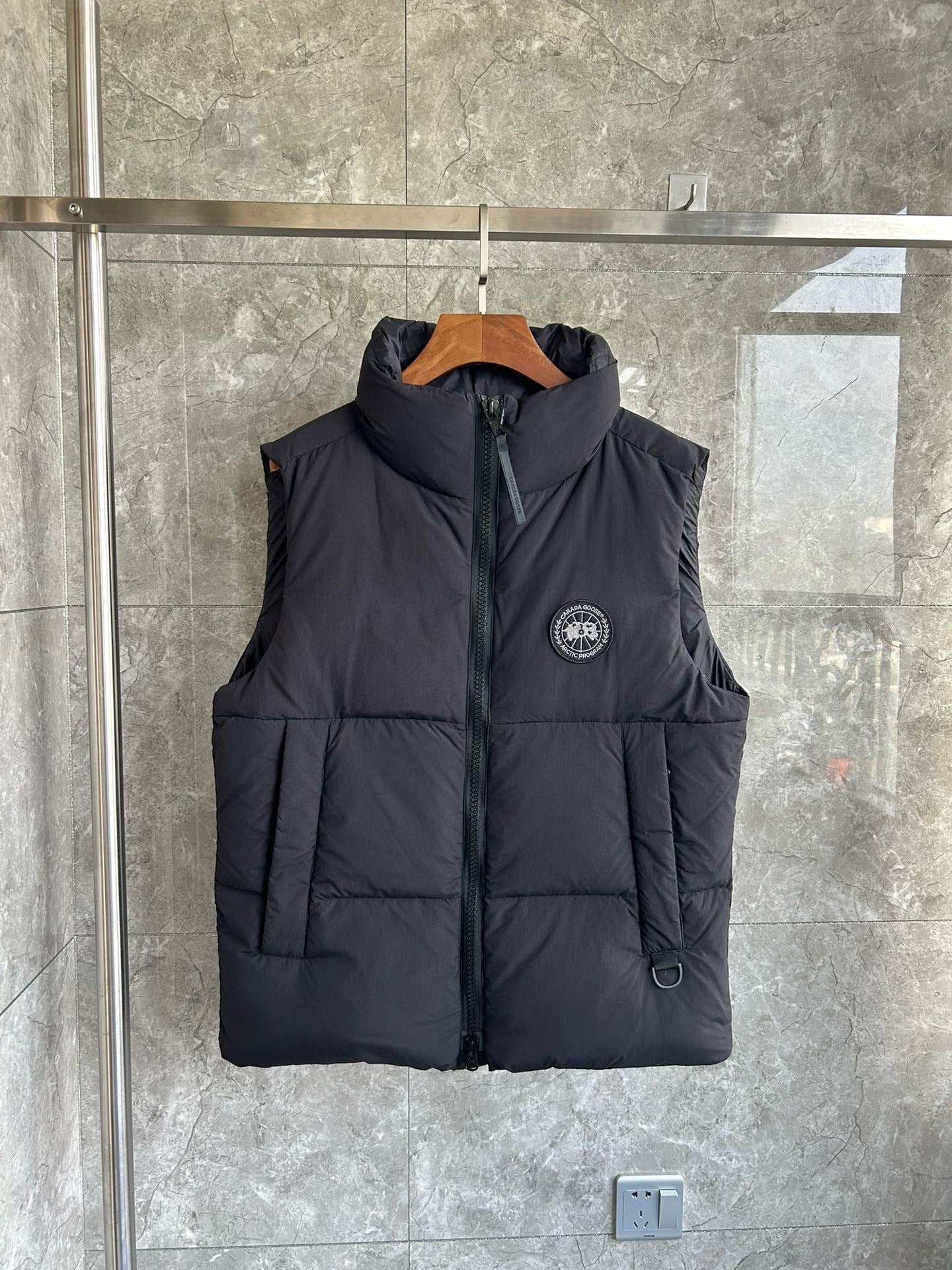 CANADA G Canada Goose Gilet Everett Noir Label Marine