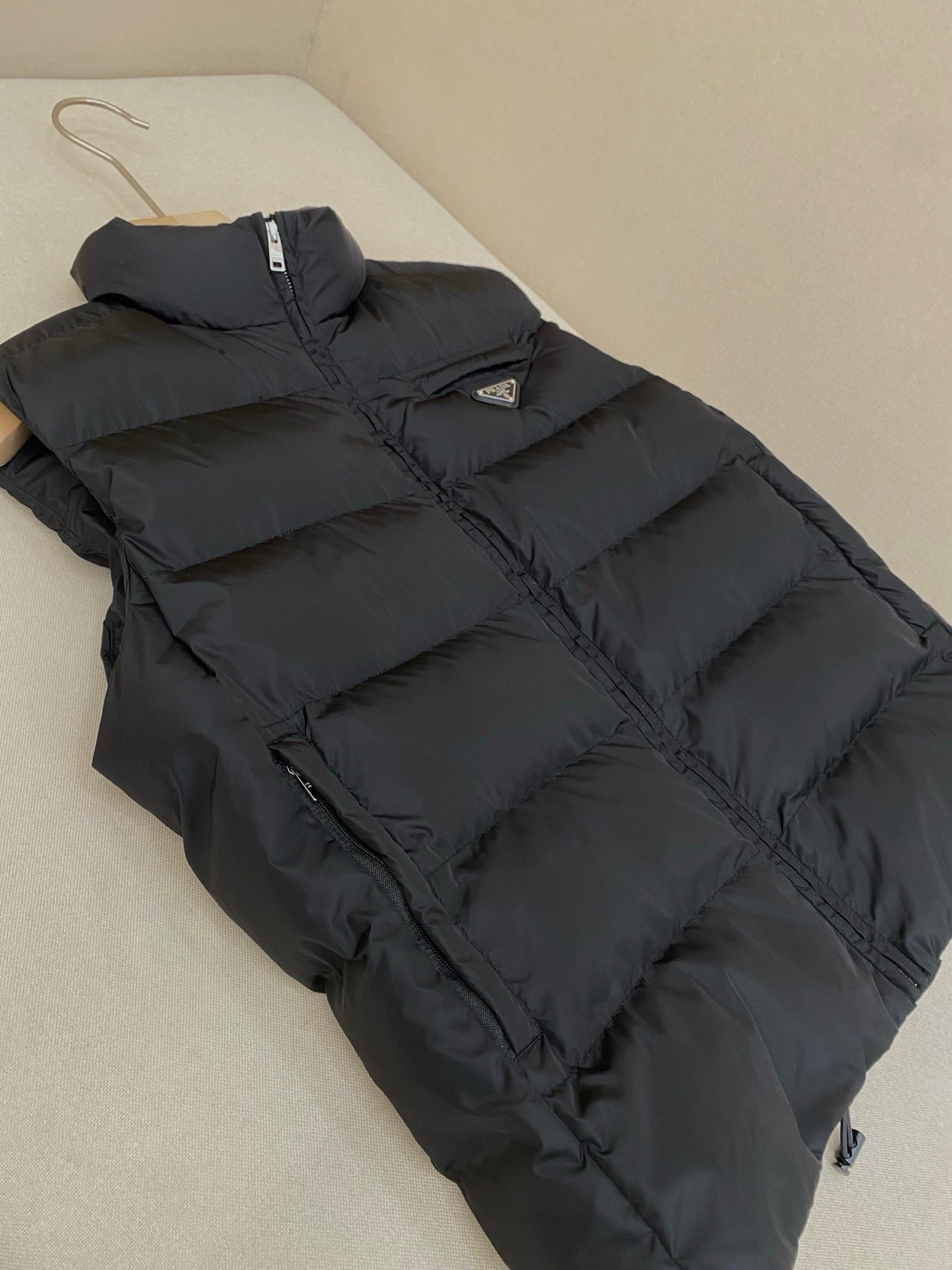 Veste en re-nylon Prda noir   10/10