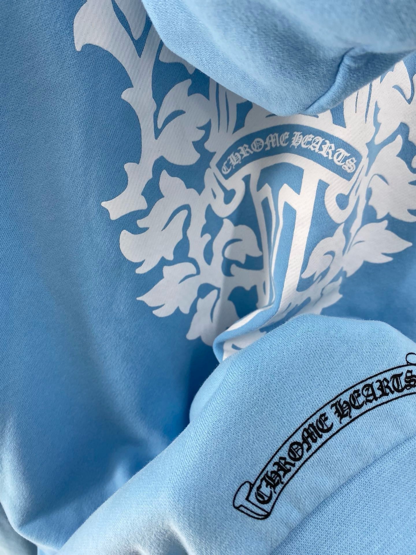 sweat Chrome Hrts blue Sky