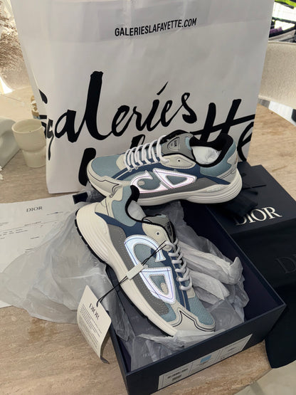 SNEAKERS B30 V3S VERSION BIEN LISSE BLEU CIEL RÉFLECTIVE RÉACTION CORRECTES  FACTURE PACKAGING COMPLET