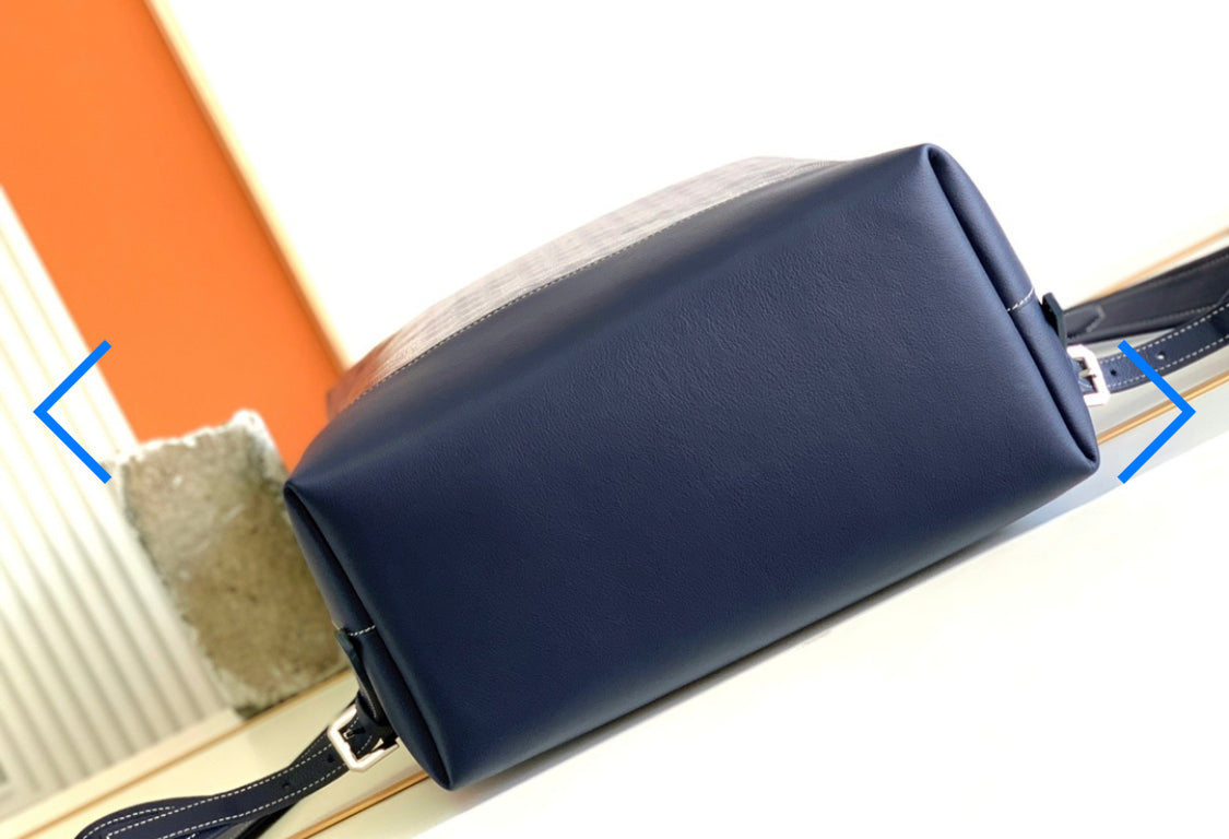Cisalpin-Rucksack mit Rechnung in Marineblau