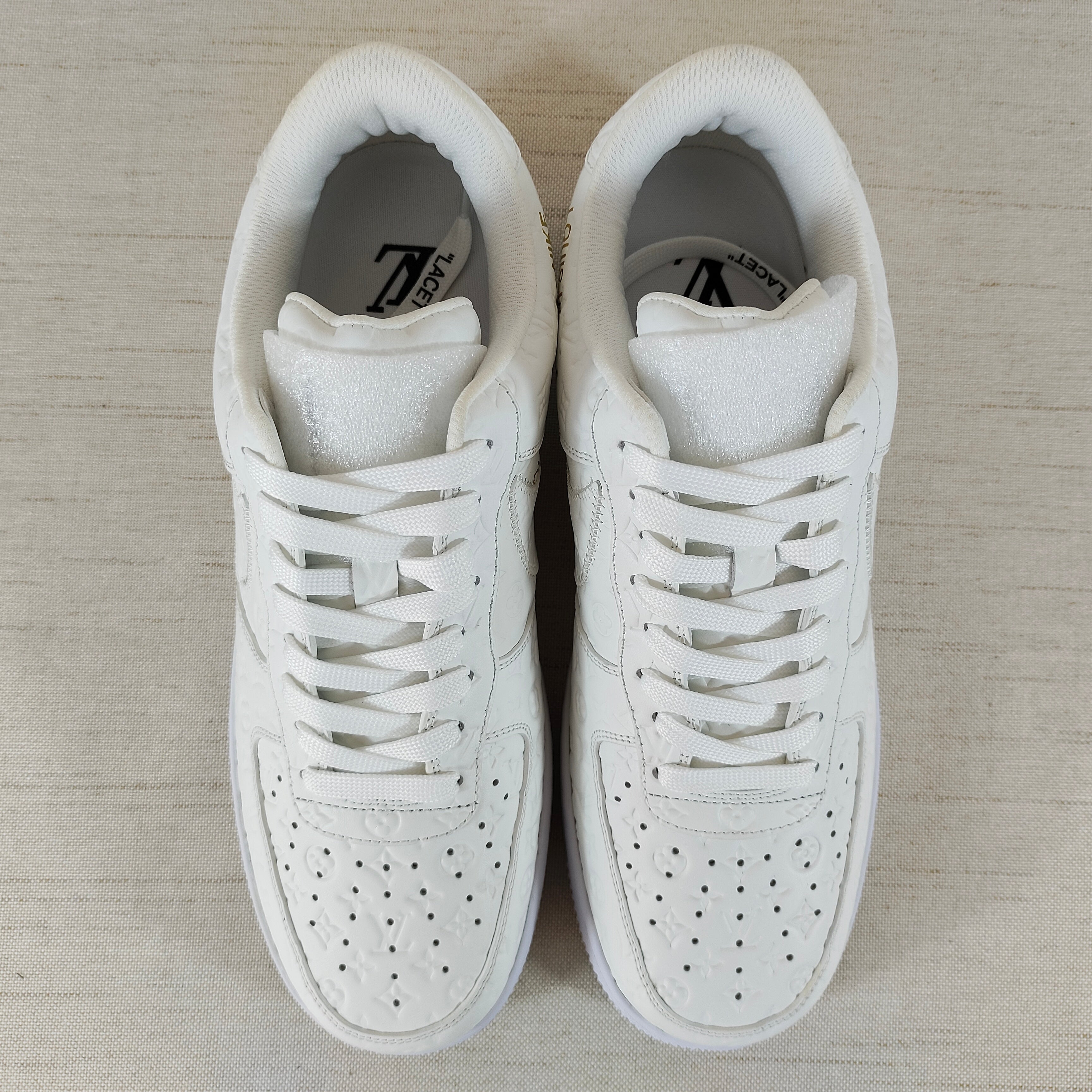 Af1 x Lv Full white Catégorie A