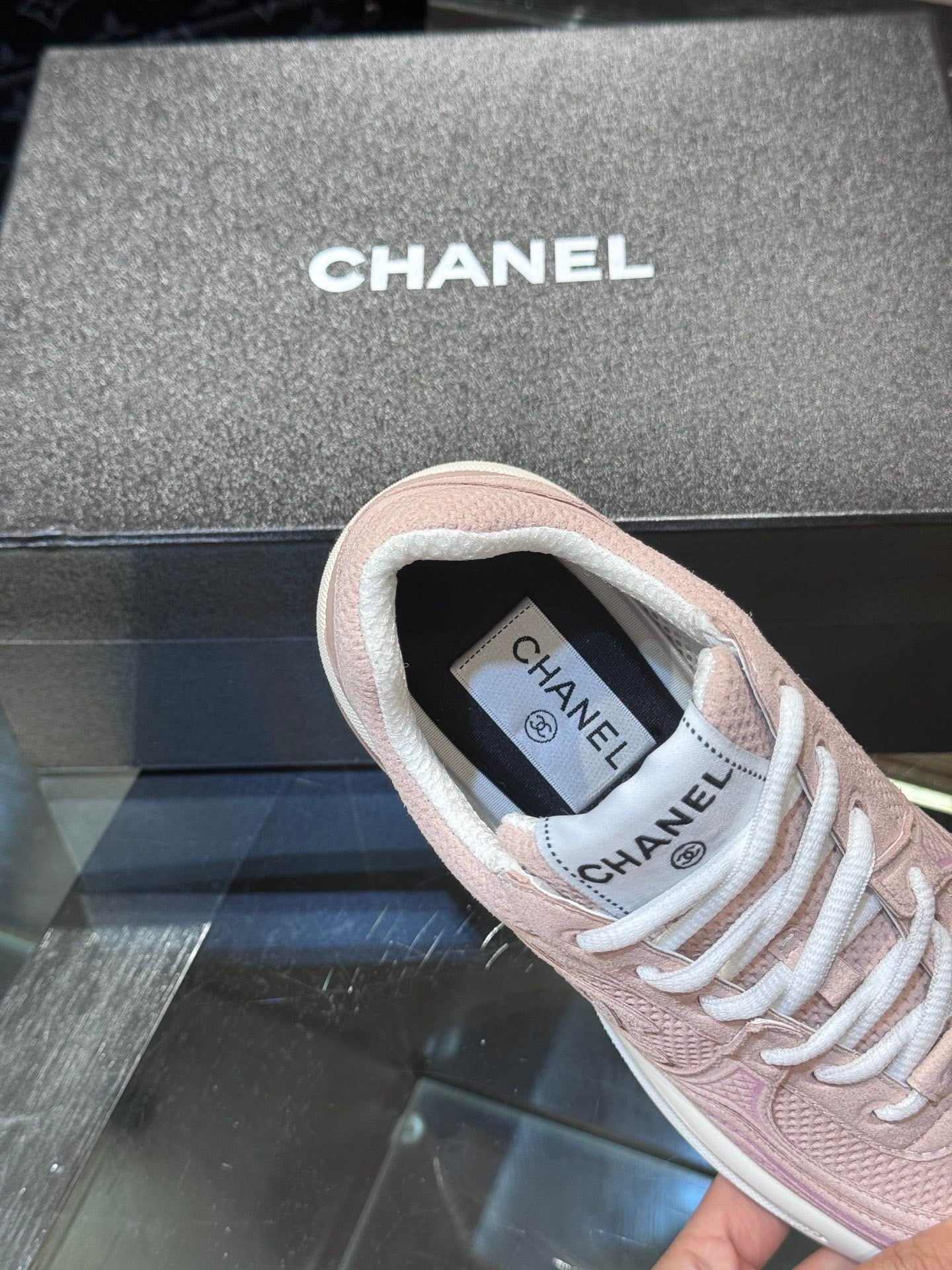 Sneakers Chanl ( EXCLU ) packaging complet facture