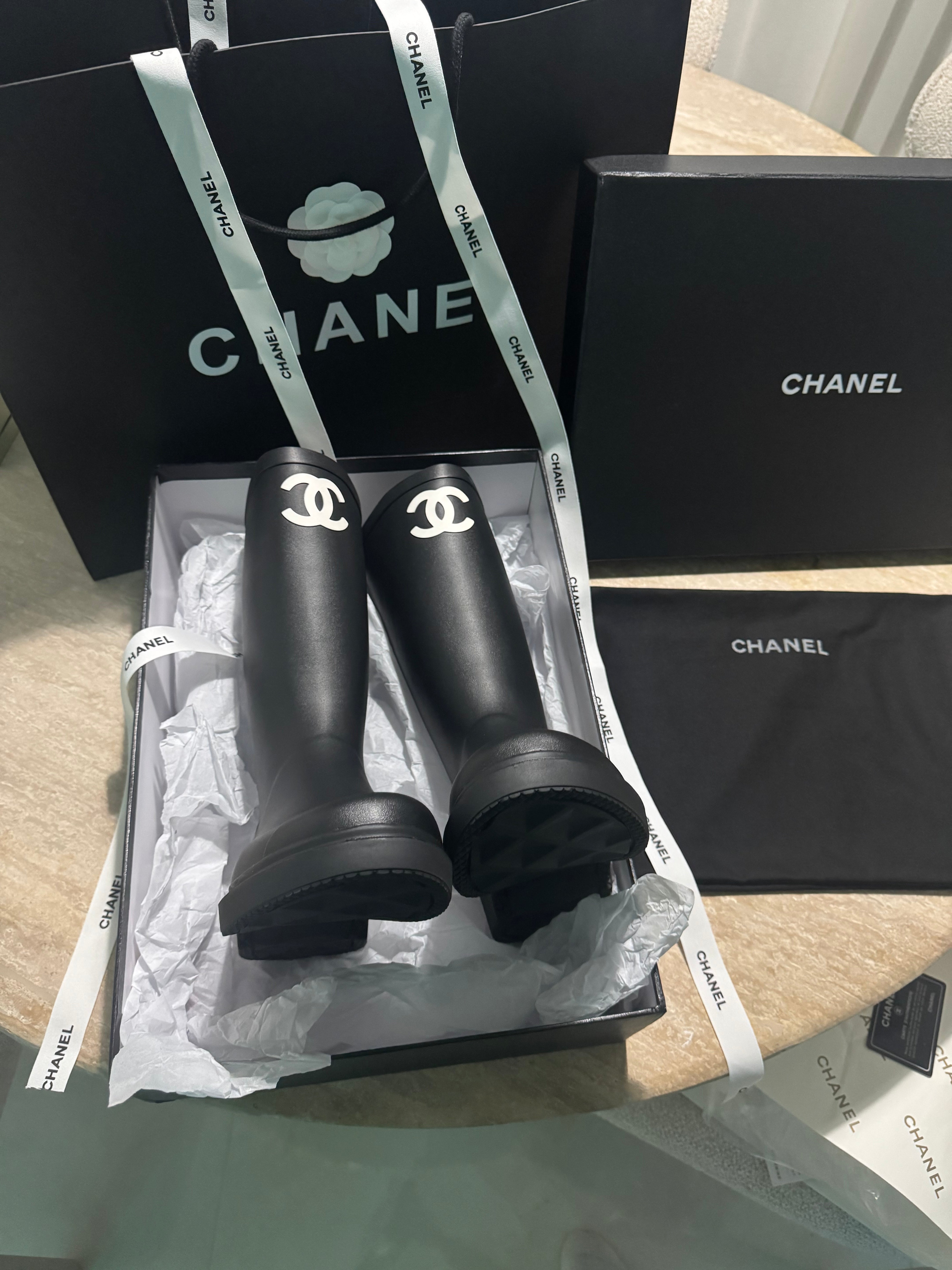 Bottes Chnl noir FEMME 10/10