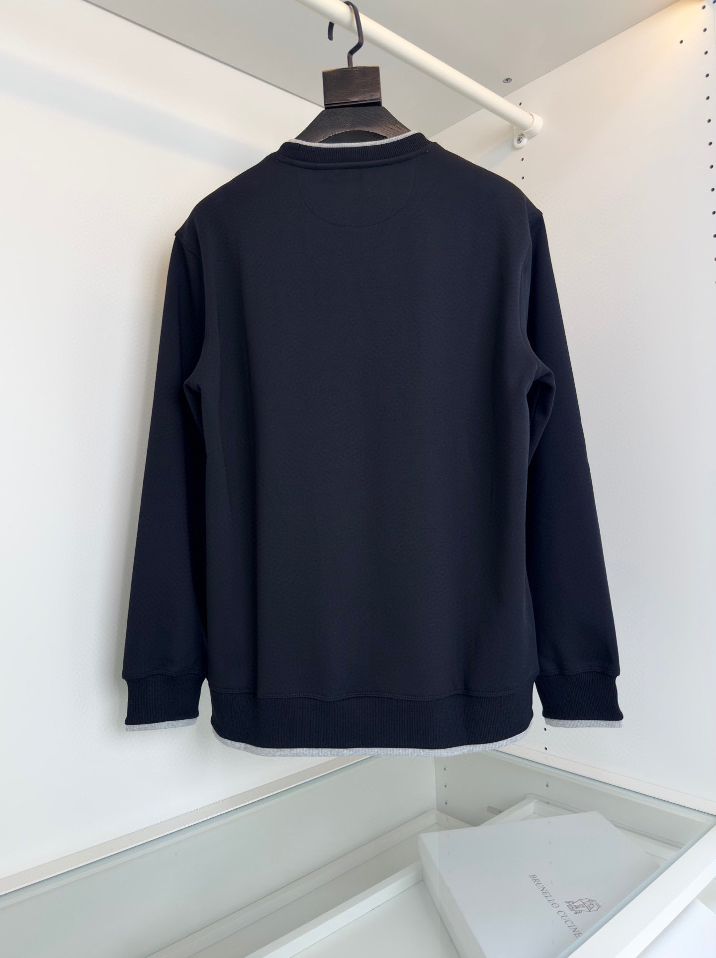 Pull Brunello
