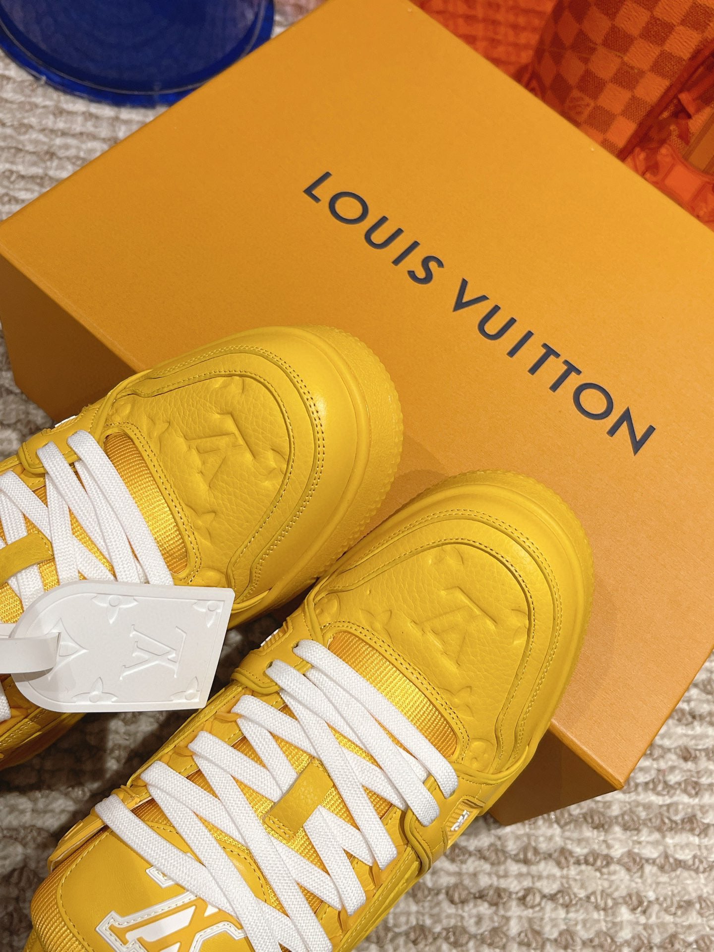 Sneakers Lv trainers jaune  2023 facture