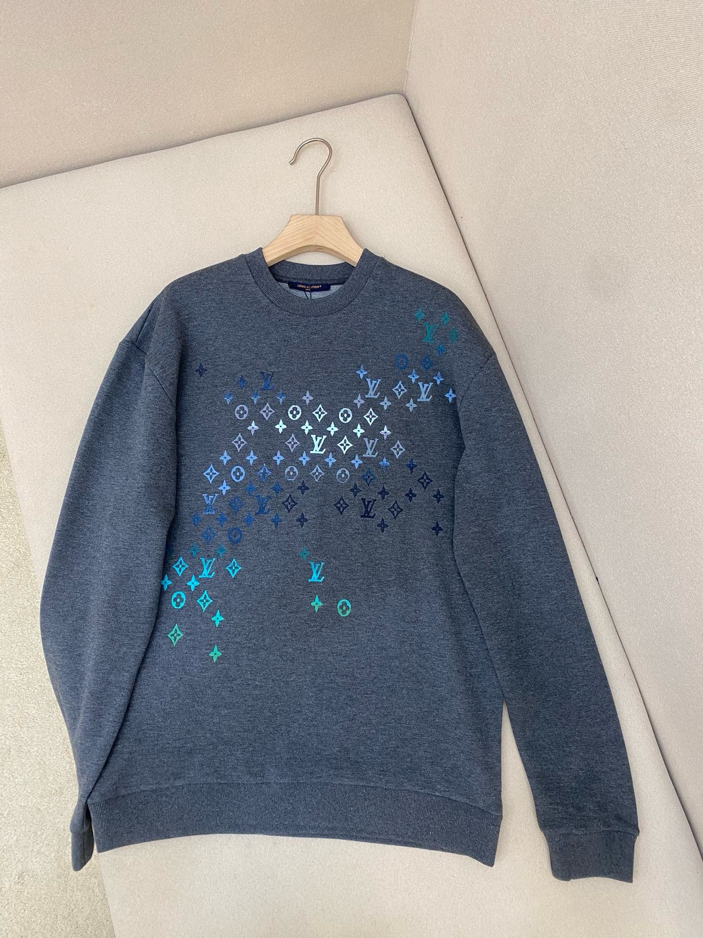 Pull lv coton Monogram 10/10