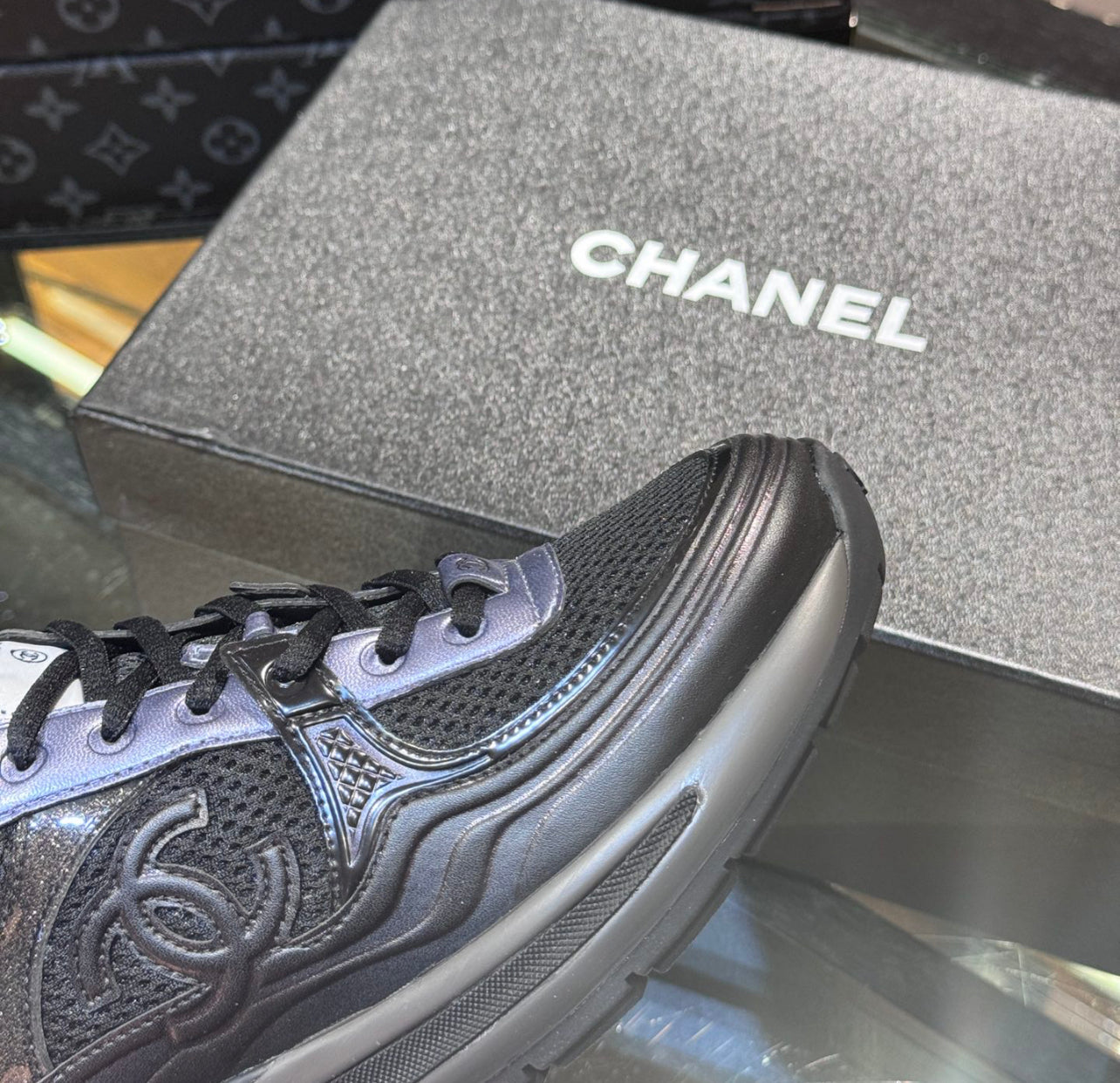 Sneakers Chanl ( EXCLU ) packaging complet facture