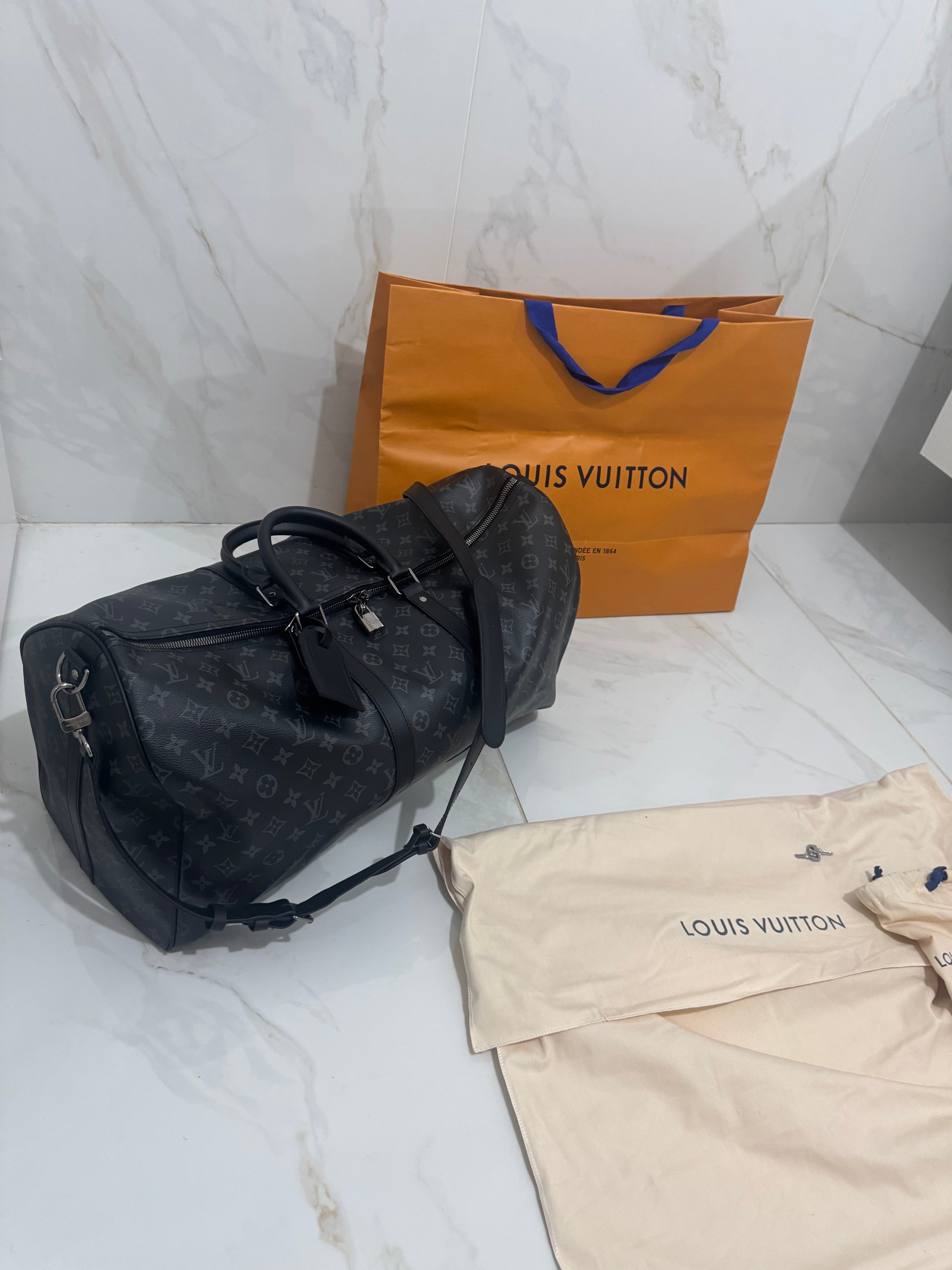 Sac keepall 55 monogramme eclipse facture + Gros Sac d’achat magasin + cadenas