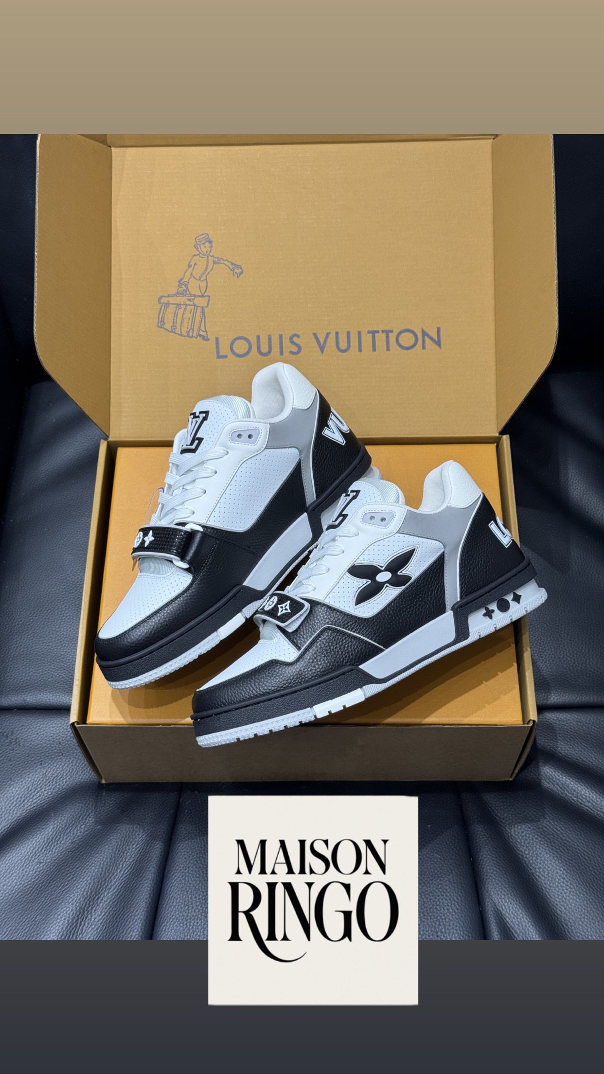 Lv trainers Velcro