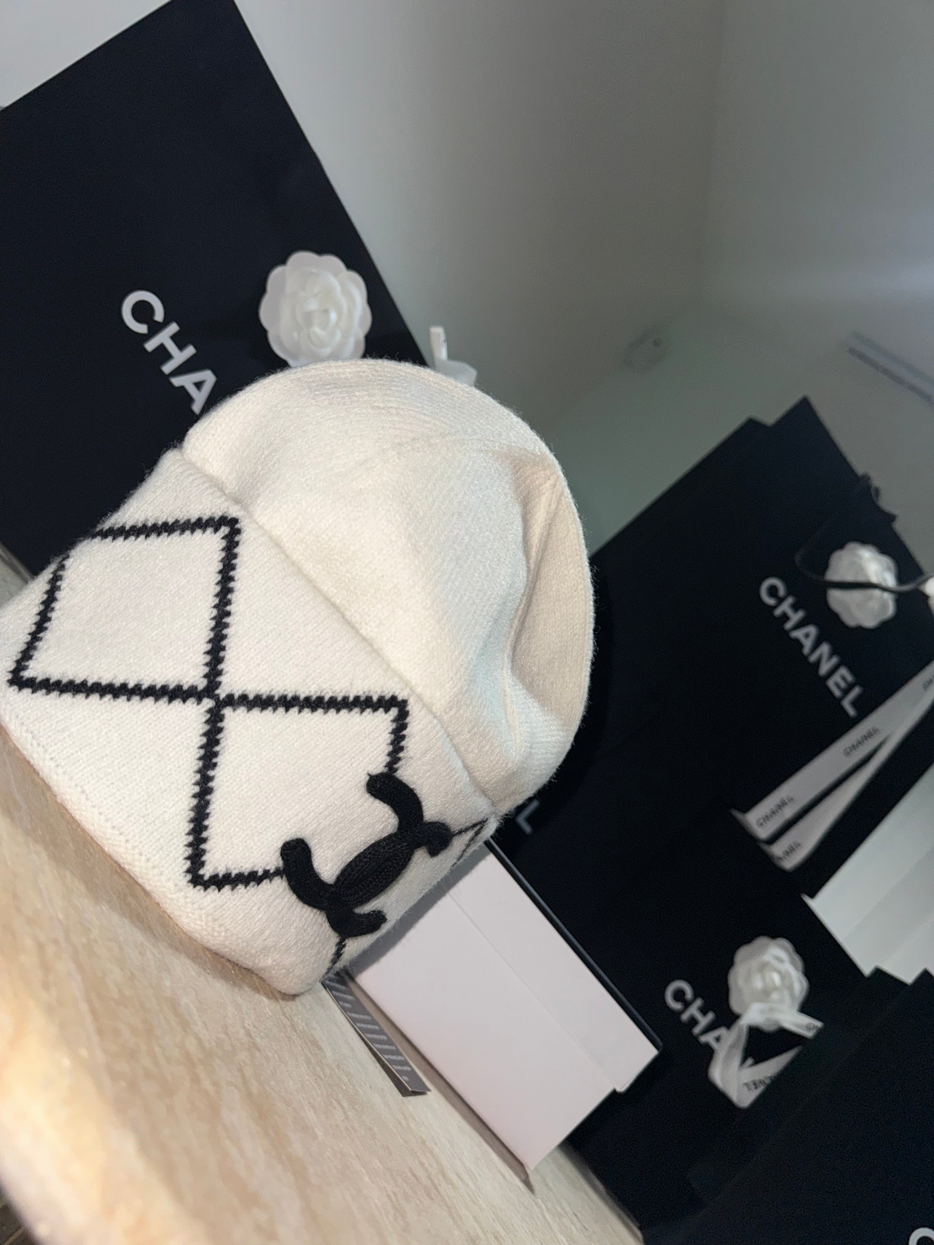 Bonnet Chnl Cashemire 10/10