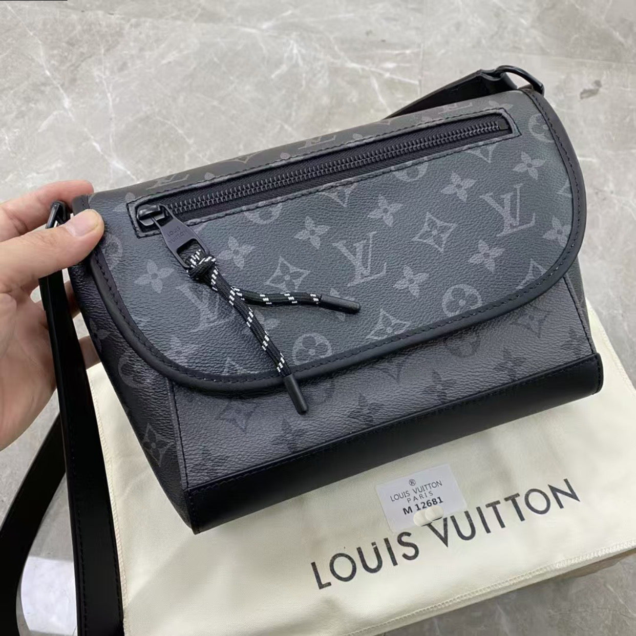 Sac Pulse Messenger 2024 10/10 facture