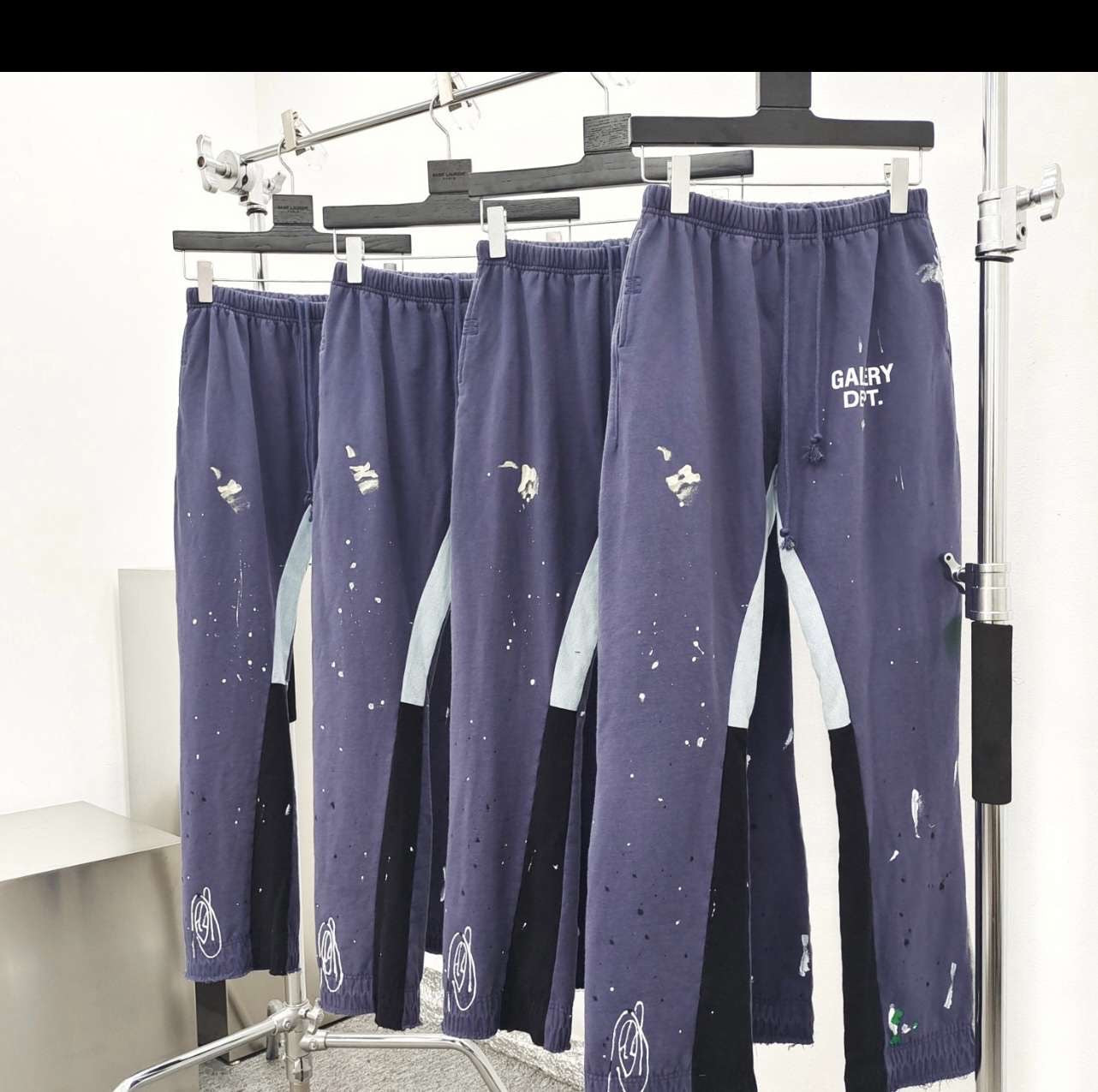 Pantalon Galeries Dépt