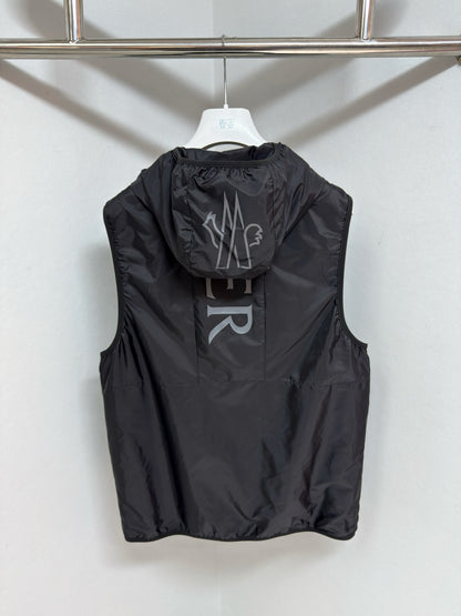 Gilet coupe-vent à capuche monclr