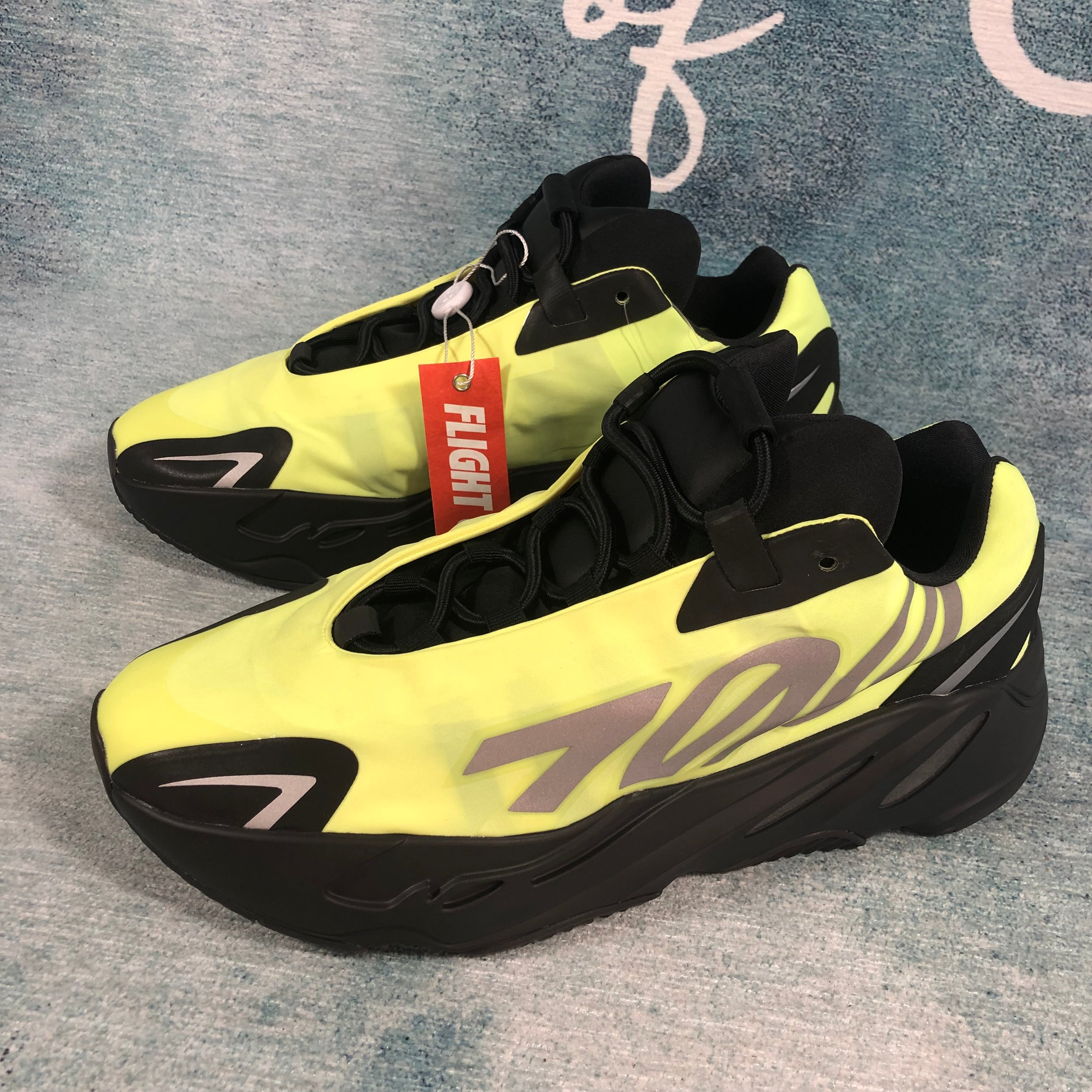 ADD Boost 700 MNVN Phosphor Flight Club-Authentifizierung ✔️ 1:1-Rechnungen