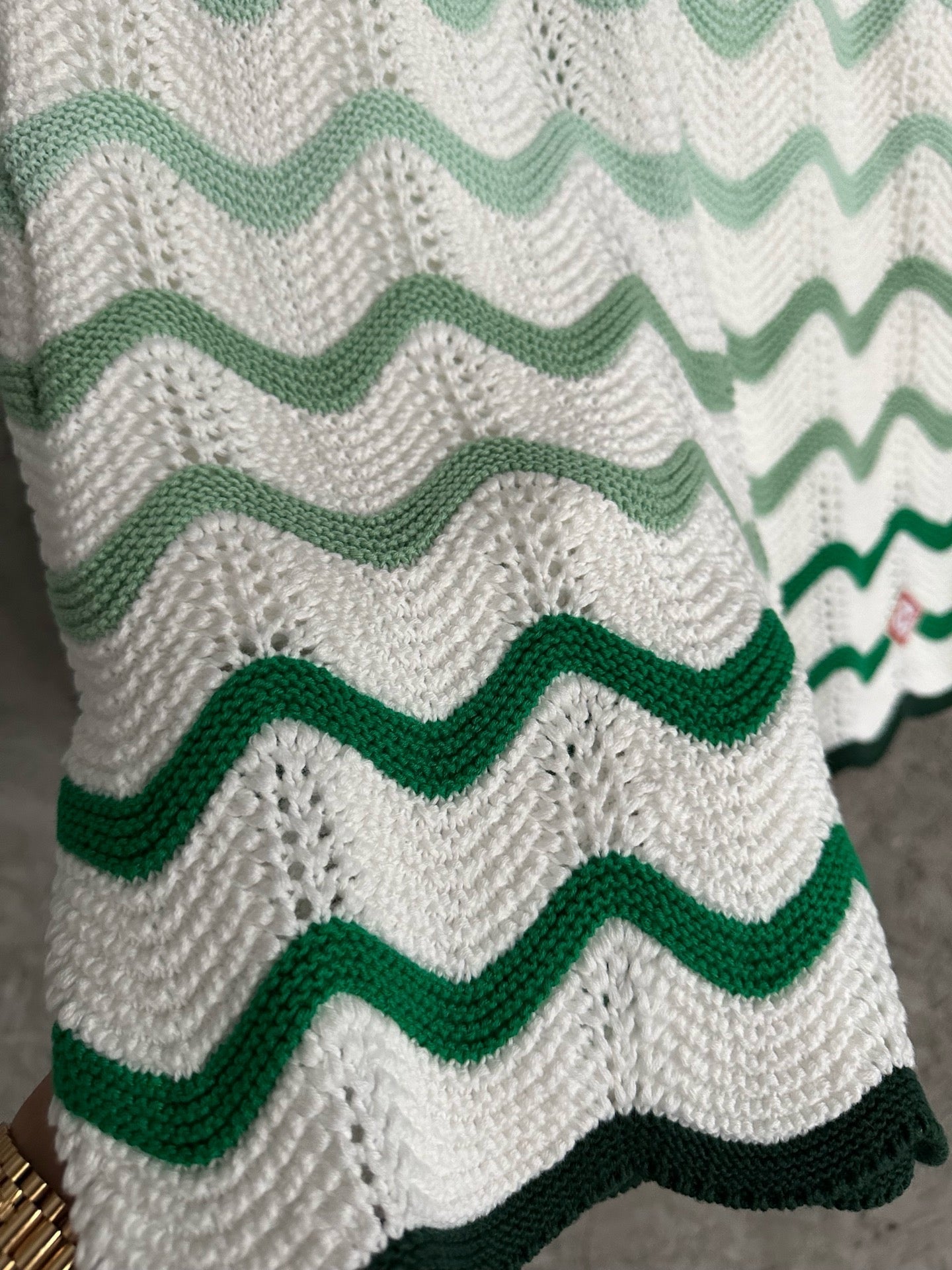 Casab Wavy Gradient Pattern Shorts