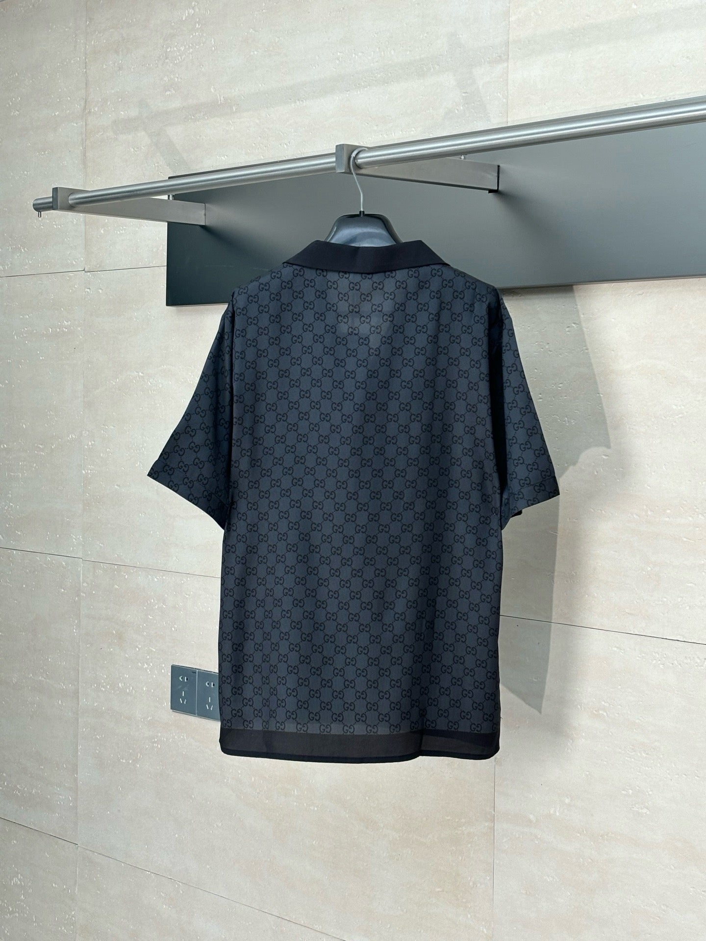 ENSEMBLE CHEMISE EN SOIE AVEC GG BLACK