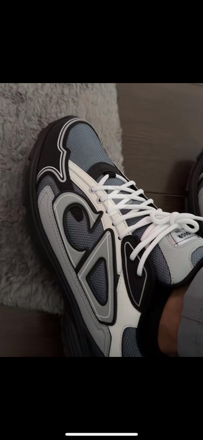 SNEAKERS B30 V3 VERSION BIEN LISSE GRIS BLANC RÉFLECTIVE RÉACTION CORRECTES   FACTURE PACKAGING COMPLET