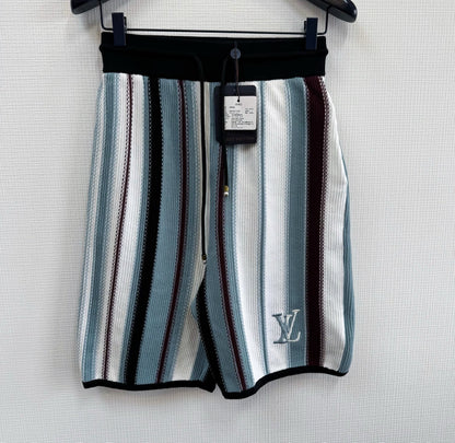 Short  rayée en crochet lv 10/10